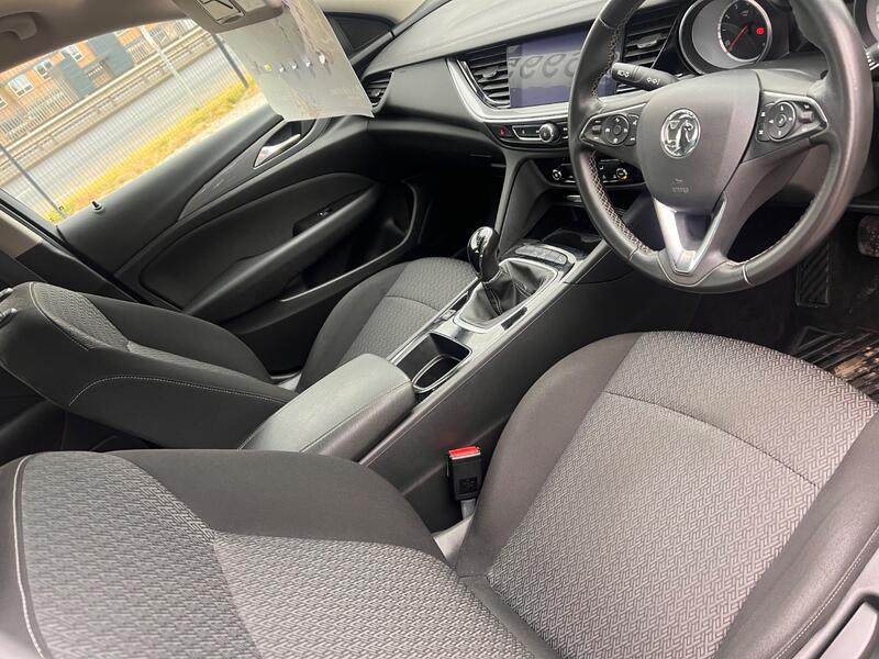 VAUXHALL INSIGNIA 1.5 i Turbo Design Nav 2018