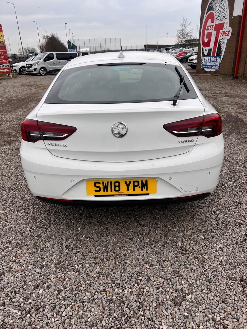VAUXHALL INSIGNIA 1.5 i Turbo Design Nav 2018