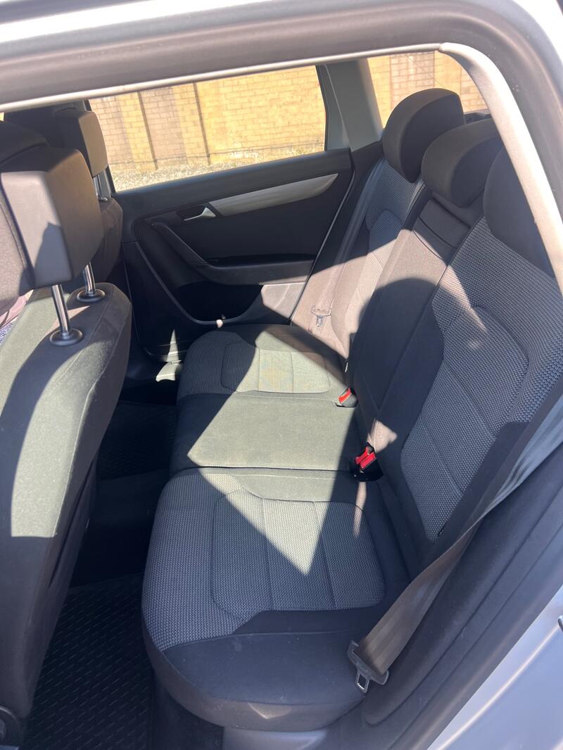 VOLKSWAGEN PASSAT 2.0 TDI BlueMotion Tech SE 2012