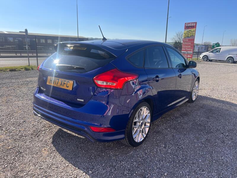 FORD FOCUS 1.0 T EcoBoost ST-Line 2017