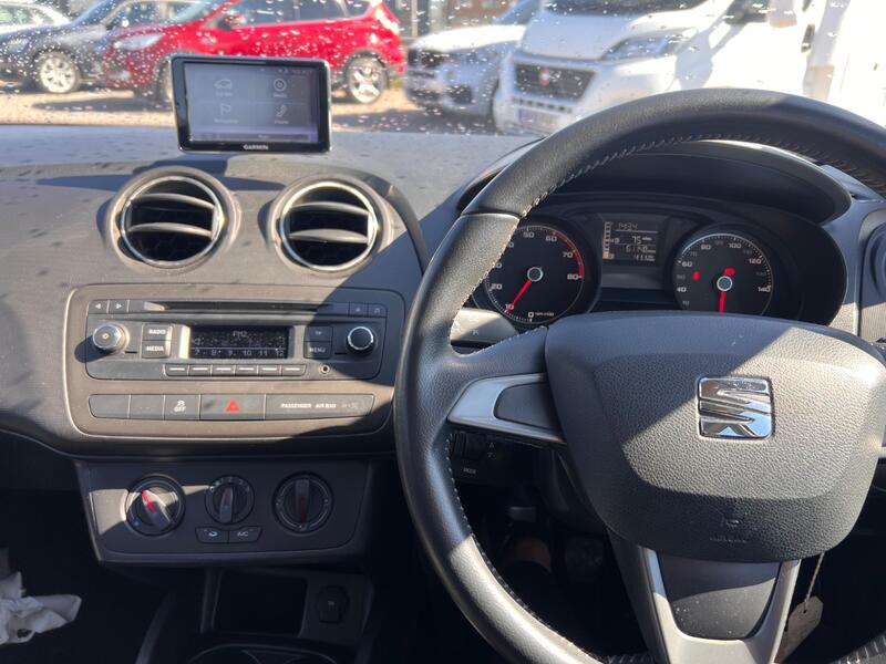 SEAT IBIZA 1.4 Toca 2015
