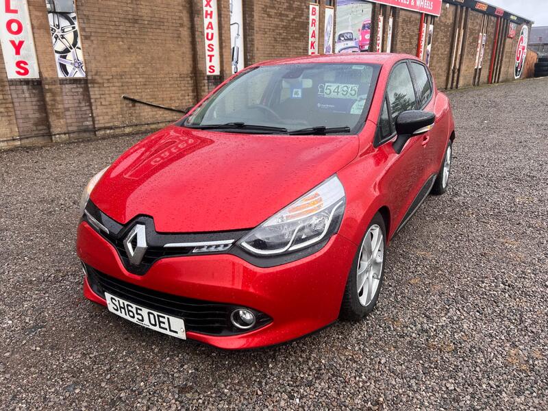 RENAULT CLIO 1.2 Dynamique Nav 1.2 16V 75 2015