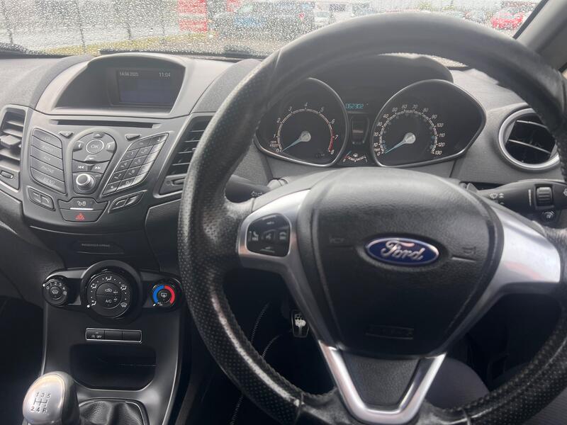 FORD FIESTA 1.0 T EcoBoost ST-Line 2016
