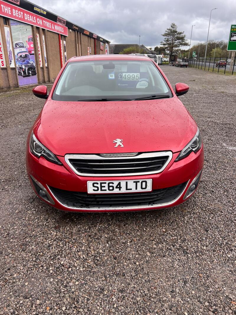 PEUGEOT 308 1.2 PureTech Allure 2015