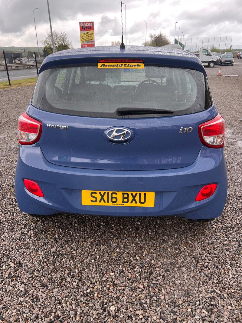 HYUNDAI I10 1.0 Premium 2016