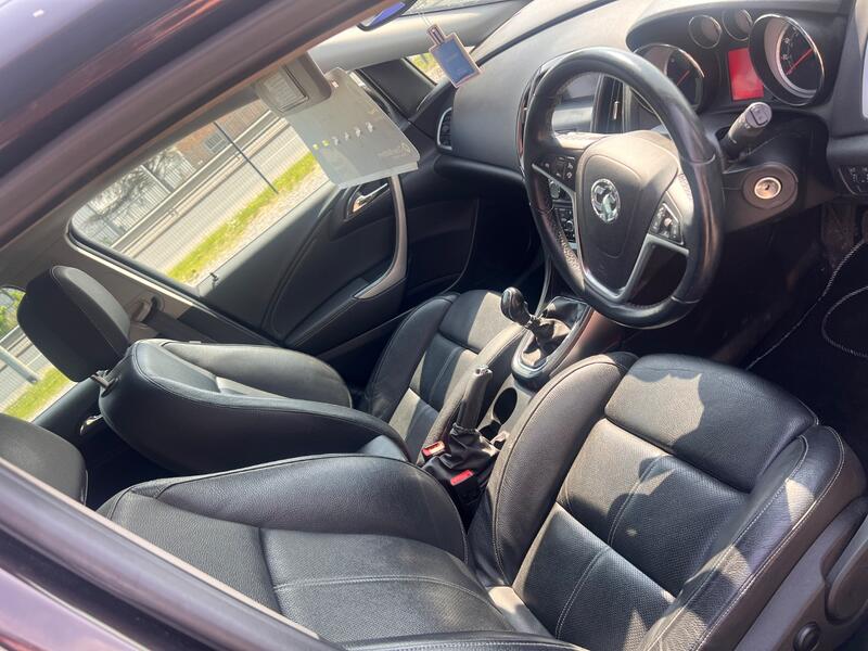 VAUXHALL ASTRA 2.0 CDTi Elite 2014