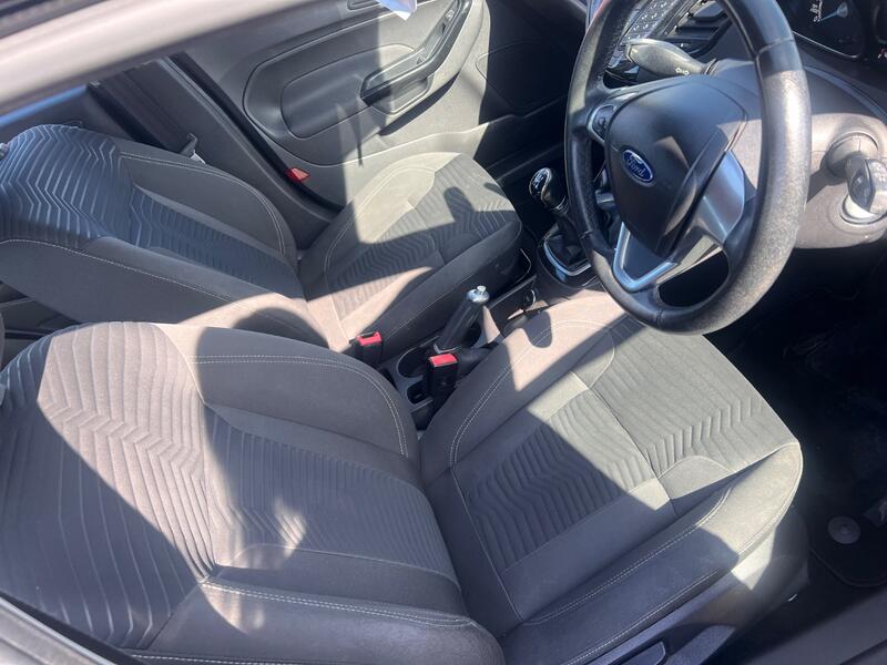 FORD FIESTA 1.0 T EcoBoost Zetec 2014