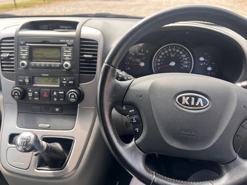 KIA SEDONA 2.2 CRDi 2 2010
