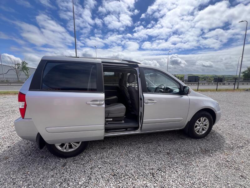 KIA SEDONA 2.2 CRDi 2 2010
