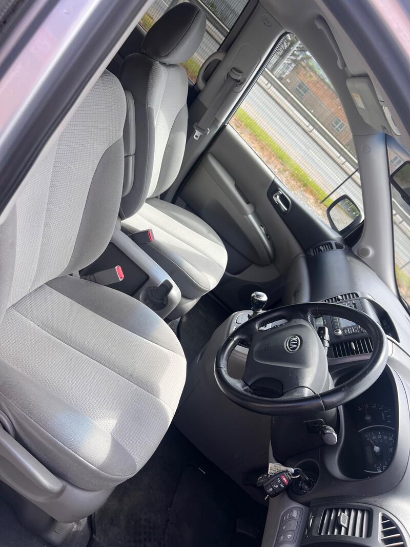 KIA SEDONA 2.2 CRDi 2 2010
