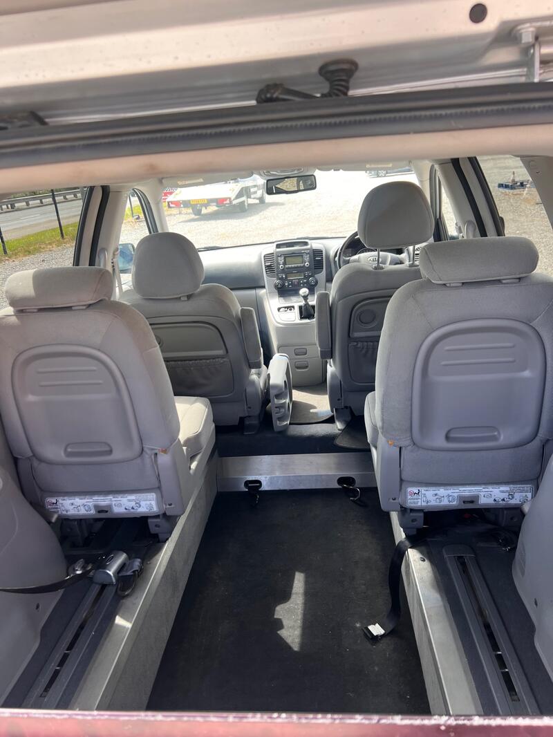 KIA SEDONA 2.2 CRDi 2 2010