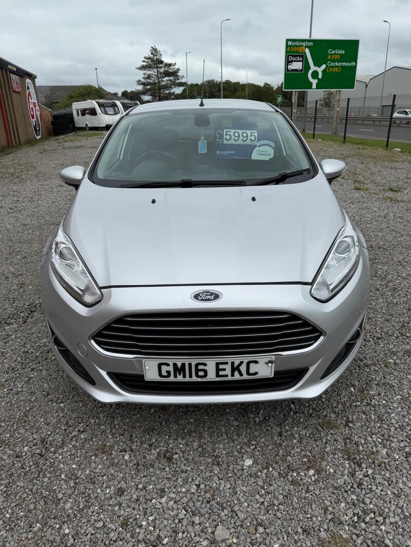 FORD FIESTA 1.0 T EcoBoost Titanium 2016