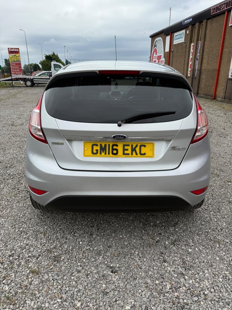 FORD FIESTA 1.0 T EcoBoost Titanium 2016
