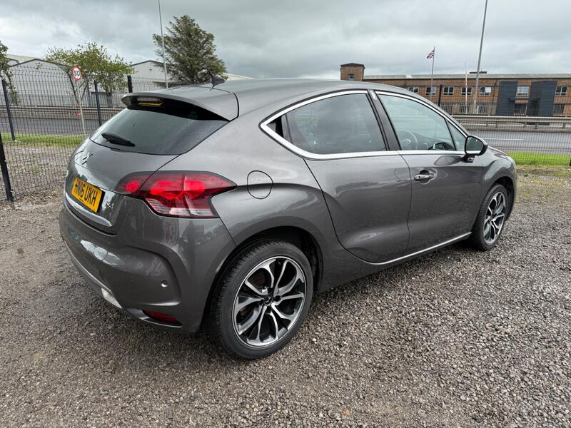 DS AUTOMOBILES DS 4 2.0 BlueHDi Prestige 2016