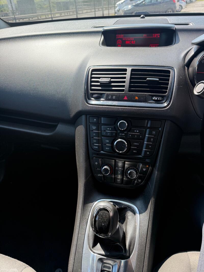 VAUXHALL MERIVA 1.7 CDTi Exclusiv 2012