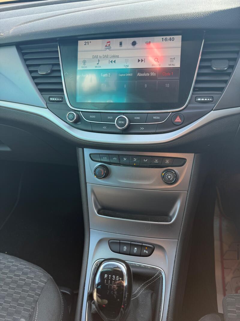 VAUXHALL ASTRA 1.6 CDTi ecoTEC BlueInjection Tech Line Nav 2018